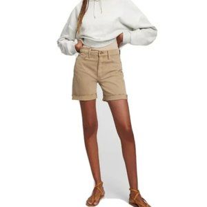 GAP NWT 6" High Rise Cheeky Midi Shorts with Washwell Khaki